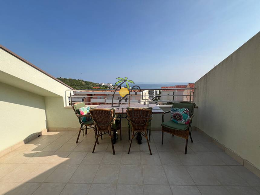 Chorwacja, Dalmacja Środkowa, Promajna - Apartament, na sprzedaż