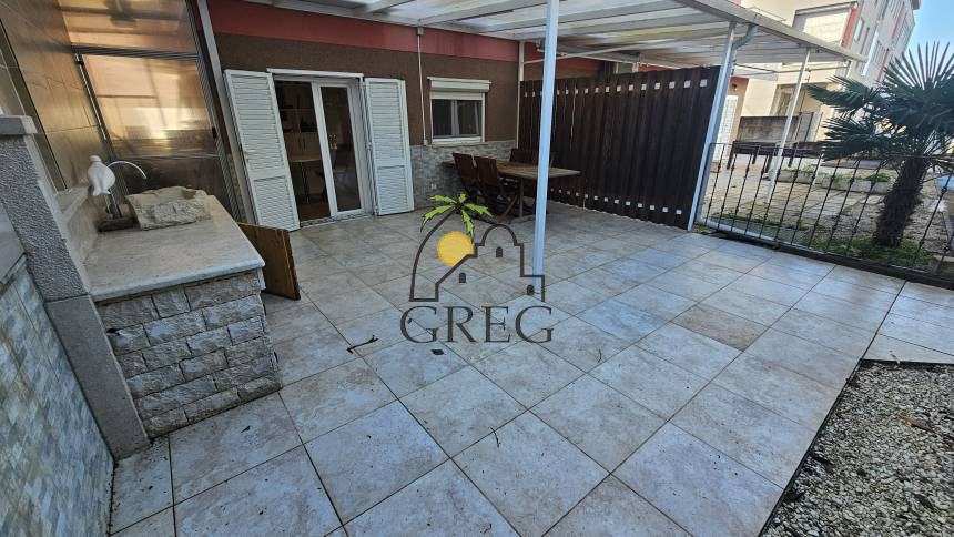 Croatia, Istria Peninsula, Novigrad - Apartment, for sale