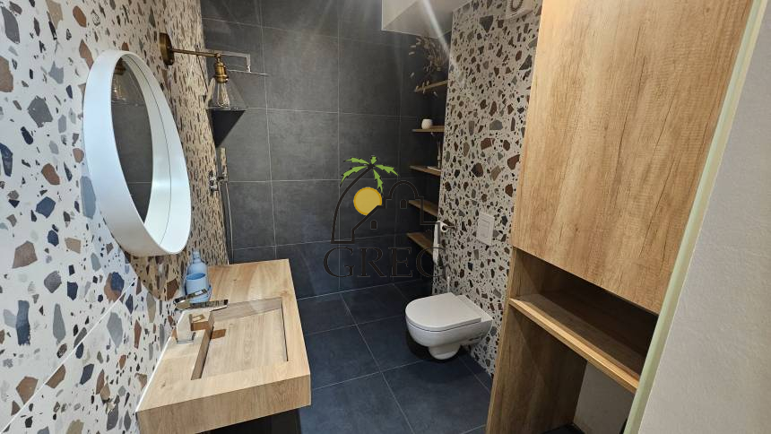 Croatia, Istria Peninsula, Novigrad - Apartment, for sale