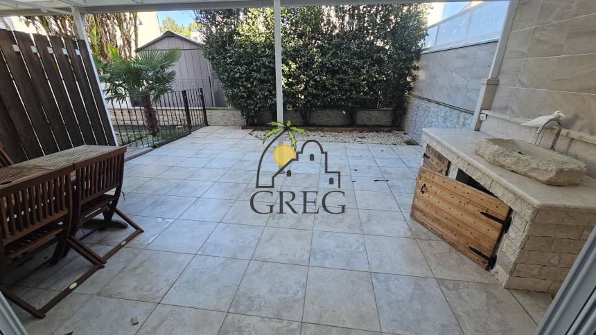 Croatia, Istria Peninsula, Novigrad - Apartment, for sale