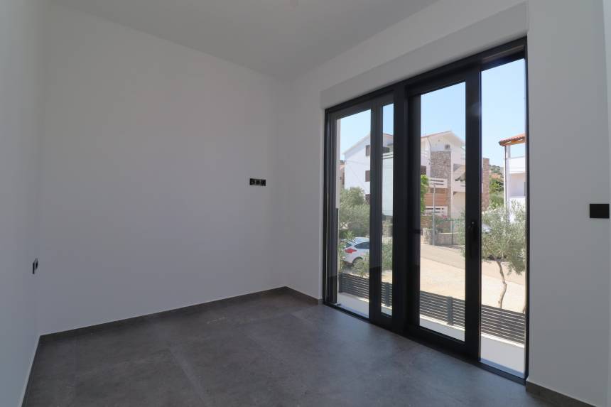 Croatia, Island of Murter,  - Semi-detached house, for sale