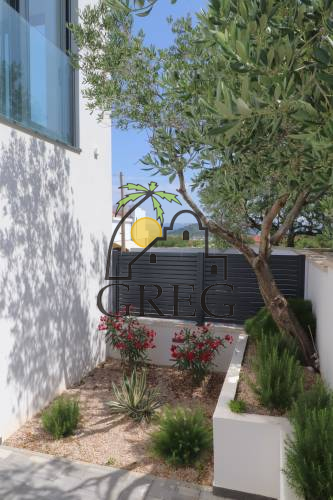 Croatia, Island of Murter,  - Semi-detached house, for sale