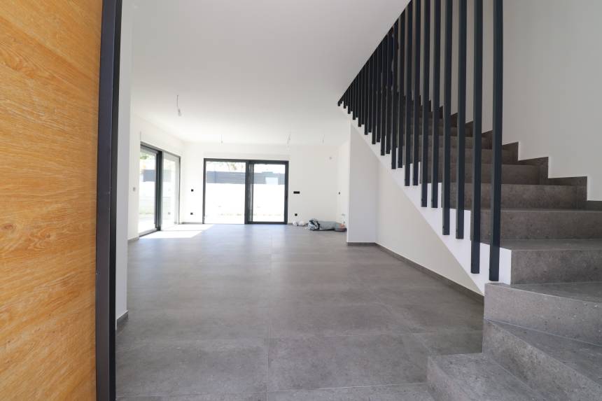 Croatia, Island of Murter,  - Semi-detached house, for sale