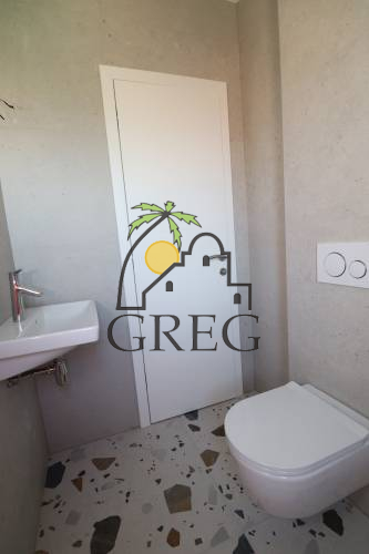 Croatia, Island of Murter, Betina - Apartment, for sale