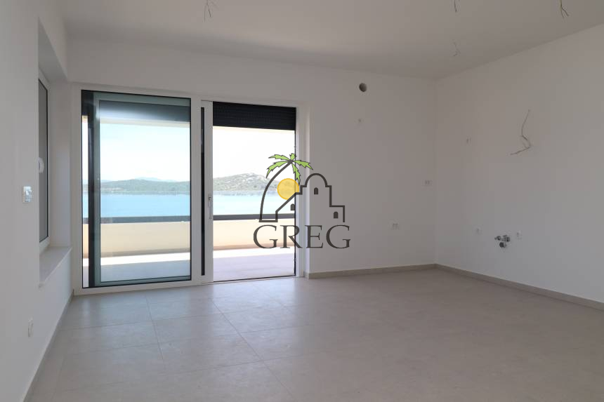 Croatia, Island of Murter, Betina - Apartment, for sale