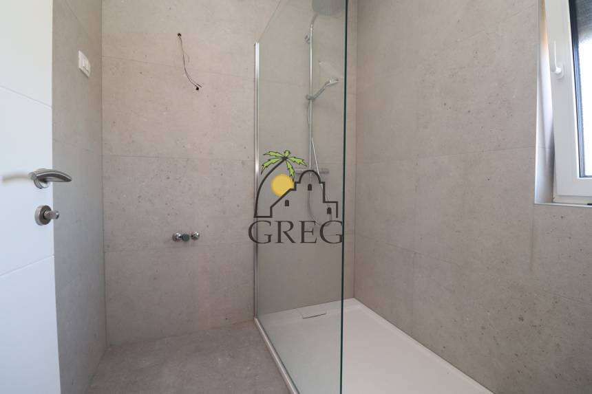 Croatia, Island of Murter, Betina - Apartment, for sale