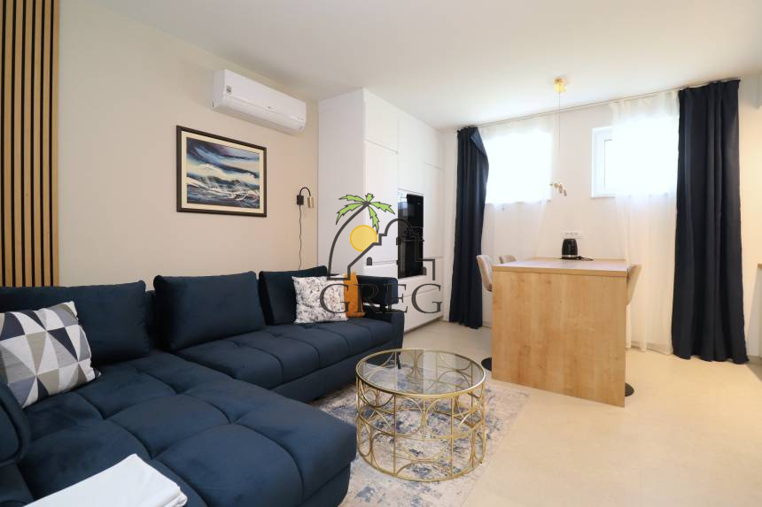 Croatia, Island of Murter, Betina - Apartment, for sale