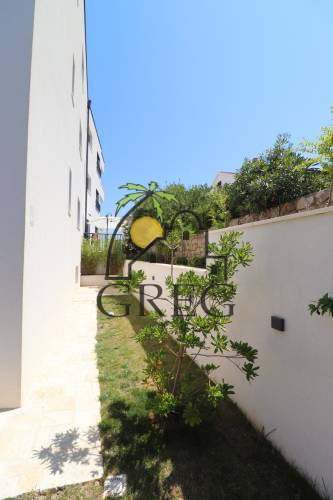 Croatia, Island of Murter, Betina - Apartment, for sale