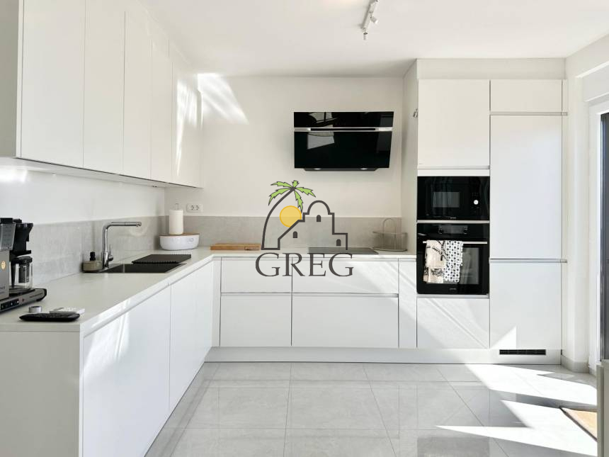 Croatia, Island of Ciovo,  - Apartment, for sale