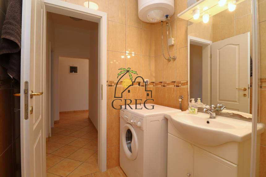 Croatia, North Dalmatia, Vodice - Apartment, for sale