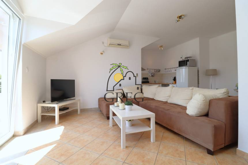 Croatia, North Dalmatia, Vodice - Apartment, for sale