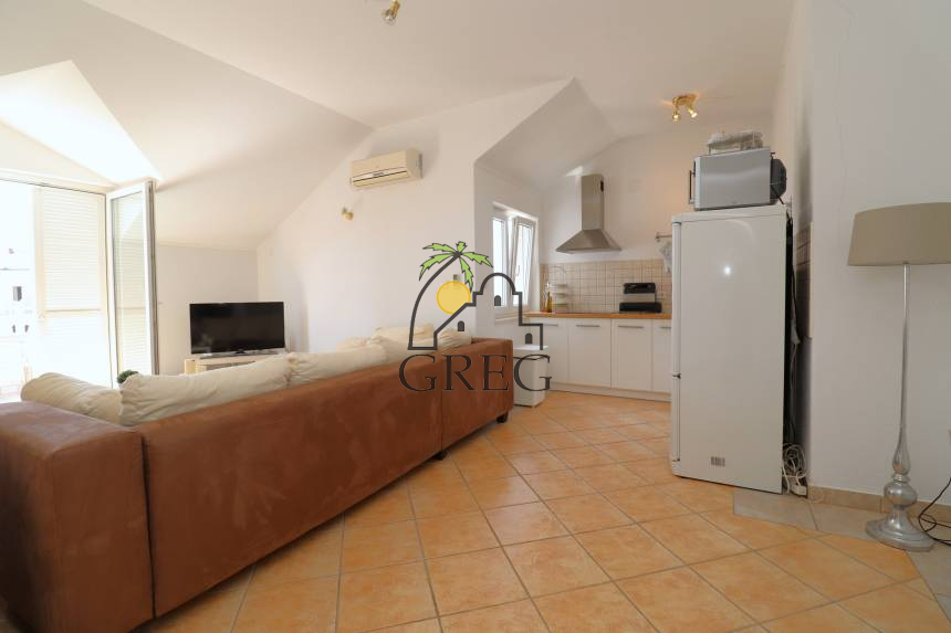 Croatia, North Dalmatia, Vodice - Apartment, for sale
