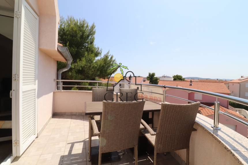 Croatia, North Dalmatia, Vodice - Apartment, for sale