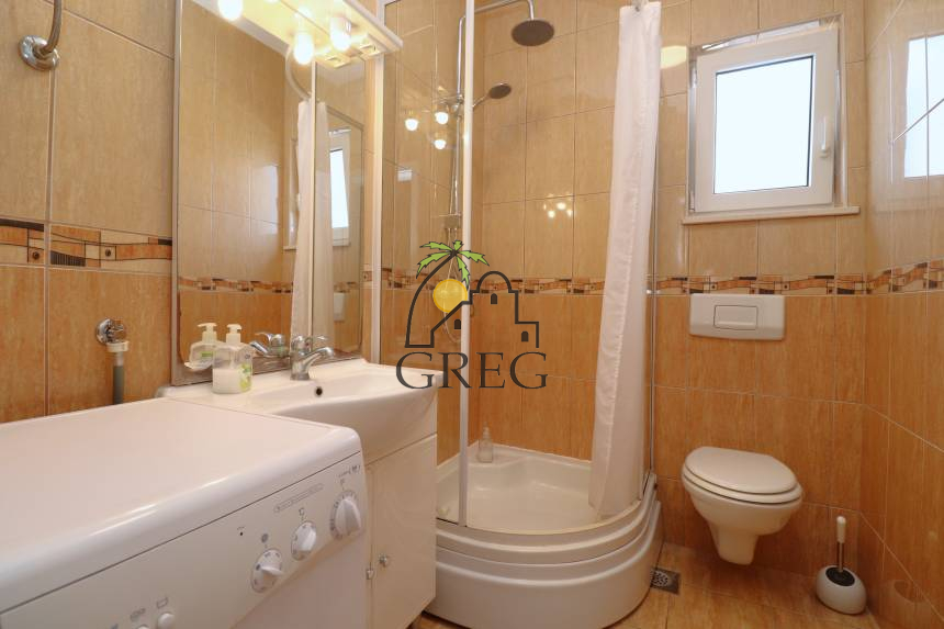 Croatia, North Dalmatia, Vodice - Apartment, for sale