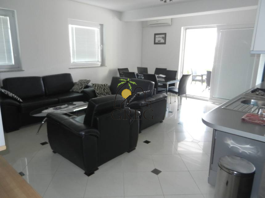 Chorwacja, Dalmacja Północna, Vodice - Apartamentowiec, na sprzedaż