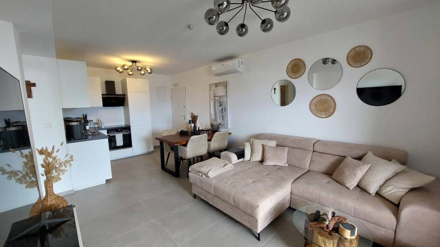 Croatia, Island of Pag, Novalja - Apartment, for sale