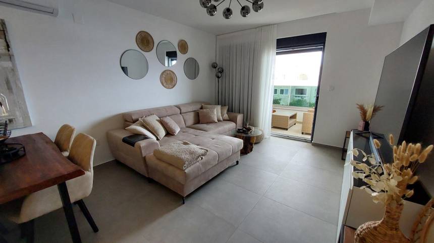 Croatia, Island of Pag, Novalja - Apartment, for sale