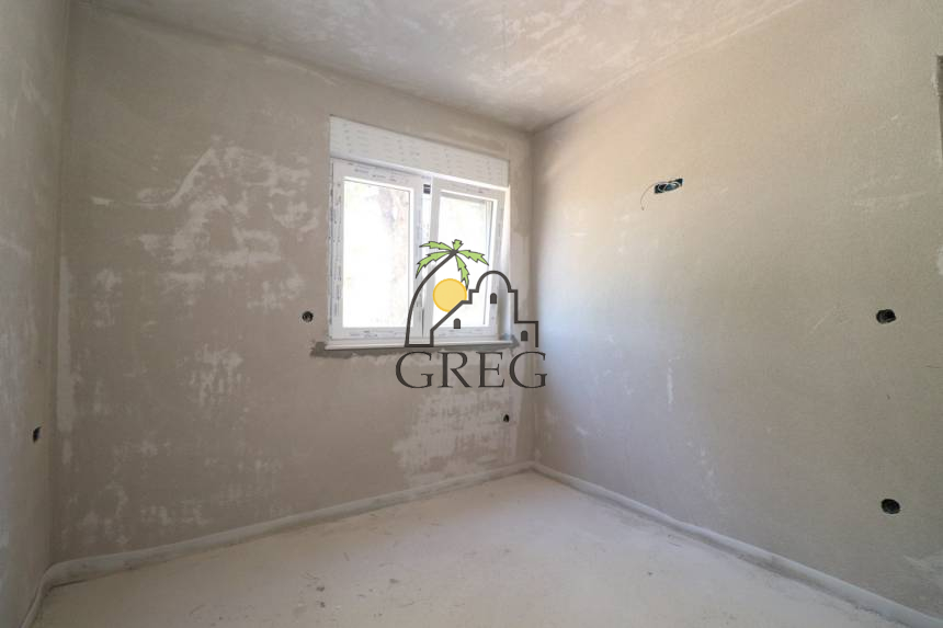 Croatia, North Dalmatia, Vodice - Apartment, for sale