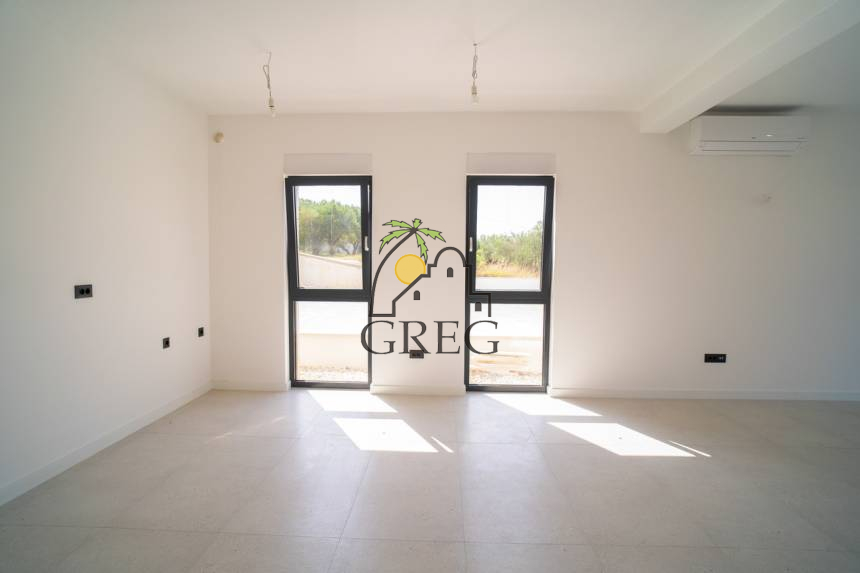Croatia, North Dalmatia, Zadar - Apartment, for sale