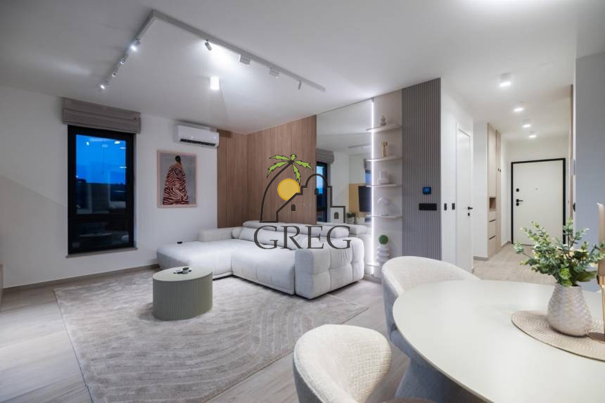 Croatia, North Dalmatia, Petrcane - Apartment, for sale