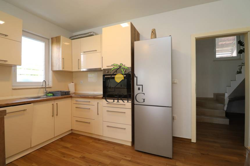 Chorwacja, Dalmacja Północna, Vodice - Bliźniak, na sprzedaż