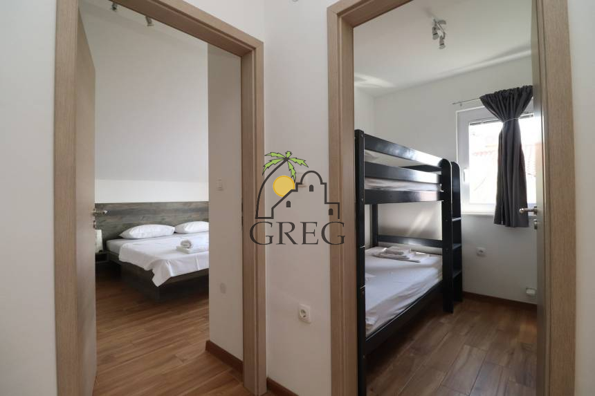 Chorwacja, Dalmacja Północna, Vodice - Bliźniak, na sprzedaż