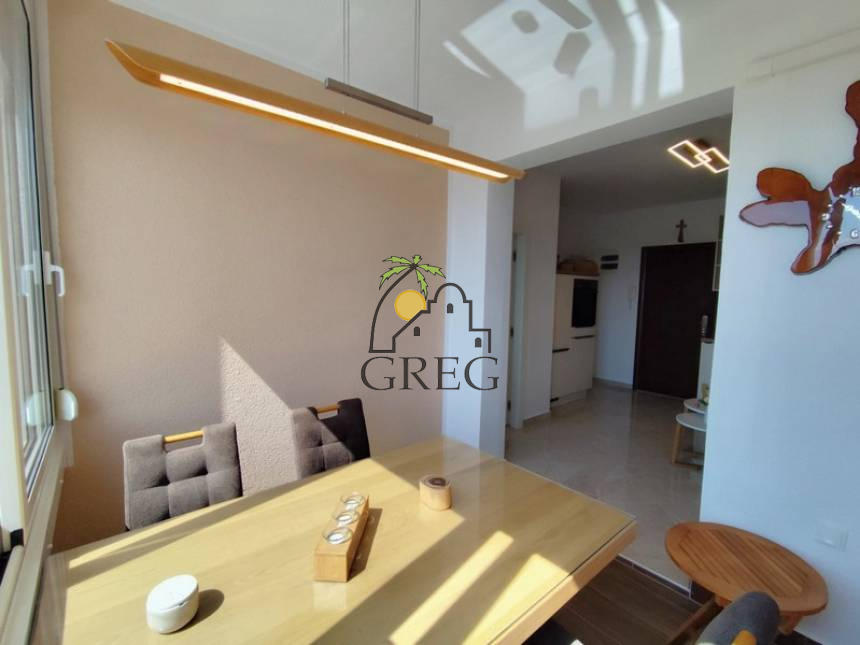 Croatia, North Dalmatia, Vodice - Apartment, for sale