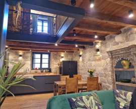 Chorwacja, Dalmacja Środkowa, Kaštel - Dom kamienny, na sprzedaż
