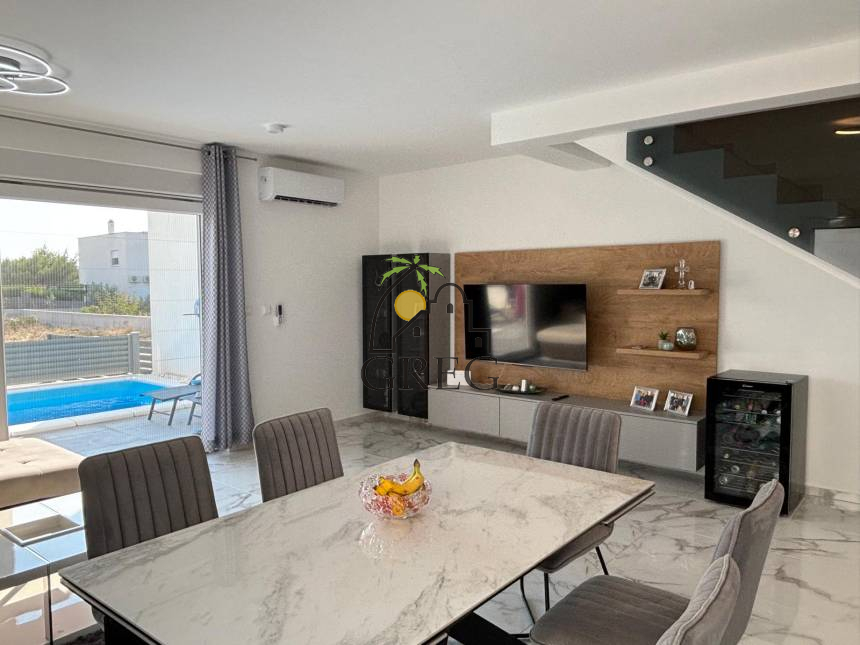 Chorwacja, Dalmacja Północna, Vodice - Bliźniak, na sprzedaż