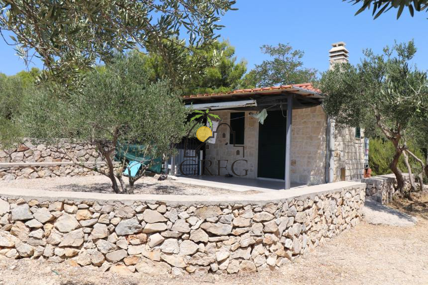 Croatia, North Dalmatia, Pirovac - House, for sale