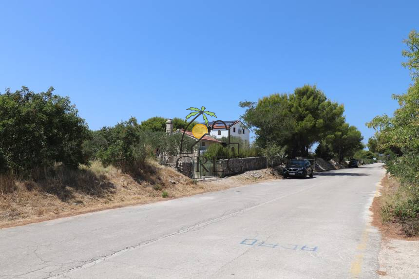 Croatia, North Dalmatia, Pirovac - House, for sale