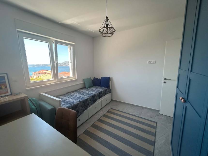 Chorwacja, Wyspa Ciovo,  - Apartament, na sprzedaż