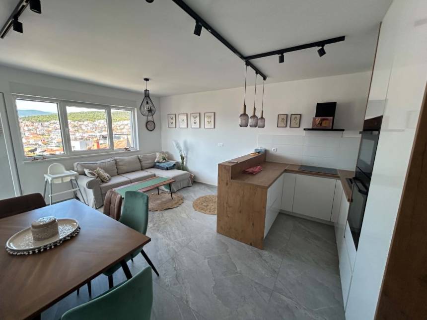 Chorwacja, Wyspa Ciovo,  - Apartament, na sprzedaż