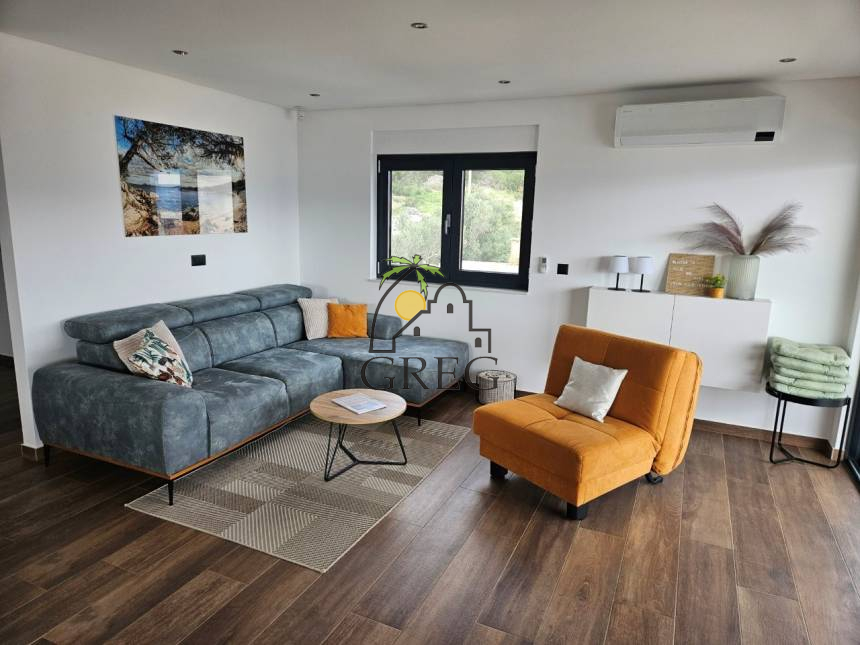 Croatia, Island of Ciovo,  - Apartment, for sale