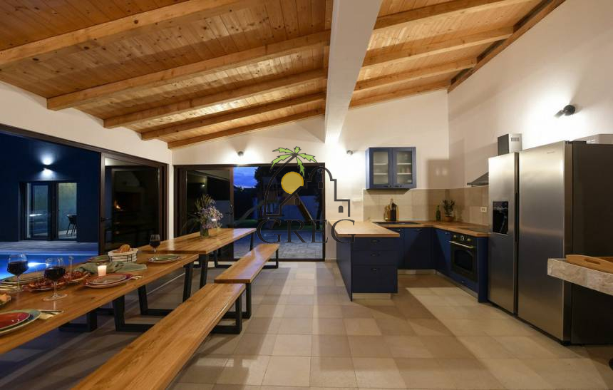 Croatia, North Dalmatia, Maslenica - House, for sale