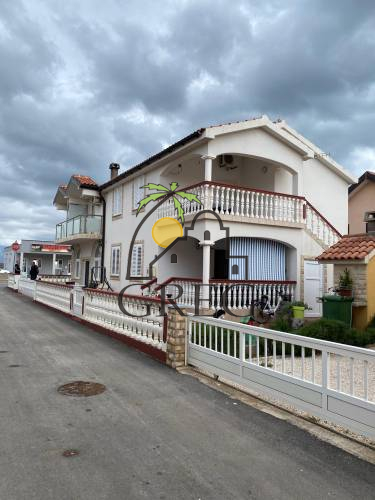 Chorwacja, Wyspa Vir,  - Bliźniak, na sprzedaż