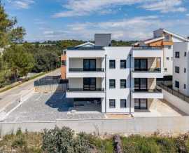 Croatia, Island of Pag, Novalja - Apartment, for sale