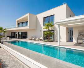 Croatia, North Dalmatia, Vodice - House, for sale