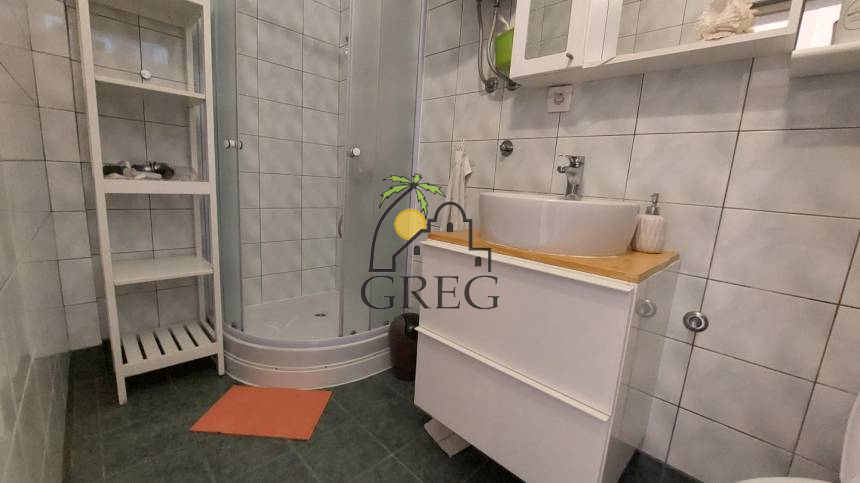 Croatia, Pag Island, Stara Novalija - Apartment, for sale