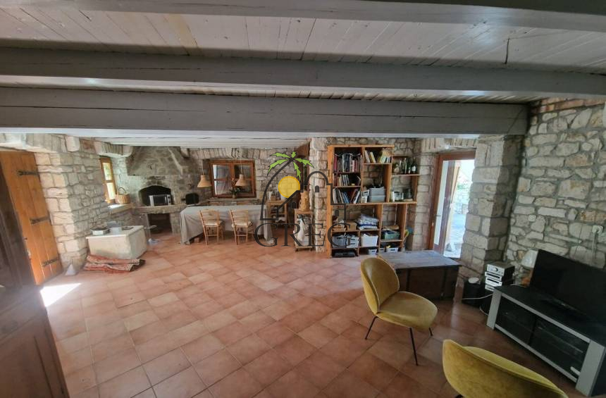 Croatia, Island of Korčula,  - Stone house, for sale