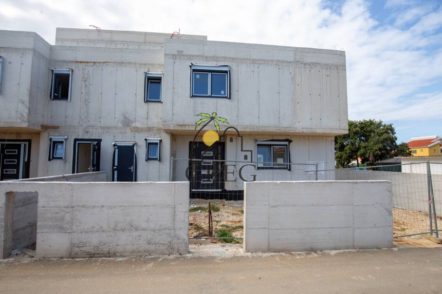 Chorwacja, Wyspa Vir,  - Bliźniak, na sprzedaż