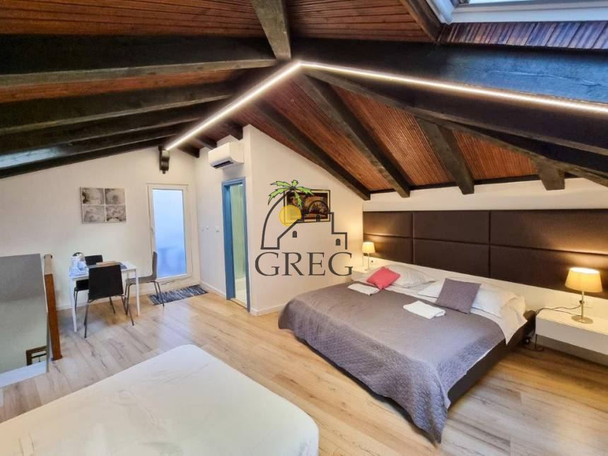 Chorwacja, Dalmacja Północna, Šibenik  - Dom kamienny, na sprzedaż