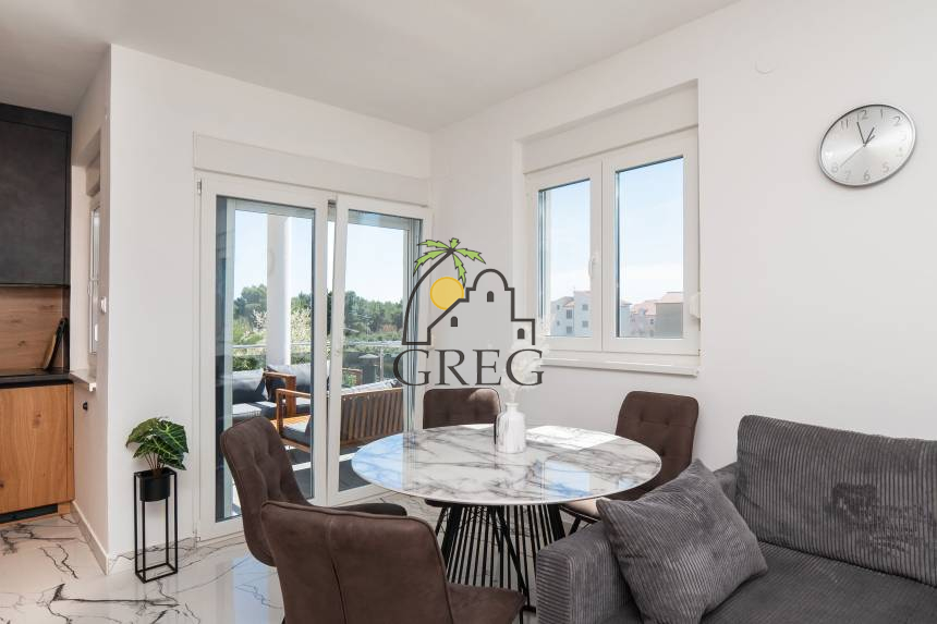 Chorwacja, Dalmacja Północna, Srima - Apartament, na sprzedaż