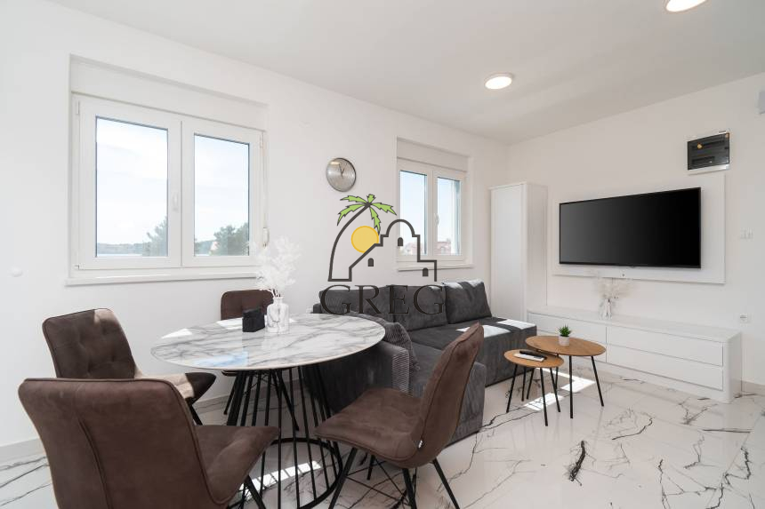 Chorwacja, Dalmacja Północna, Srima - Apartament, na sprzedaż