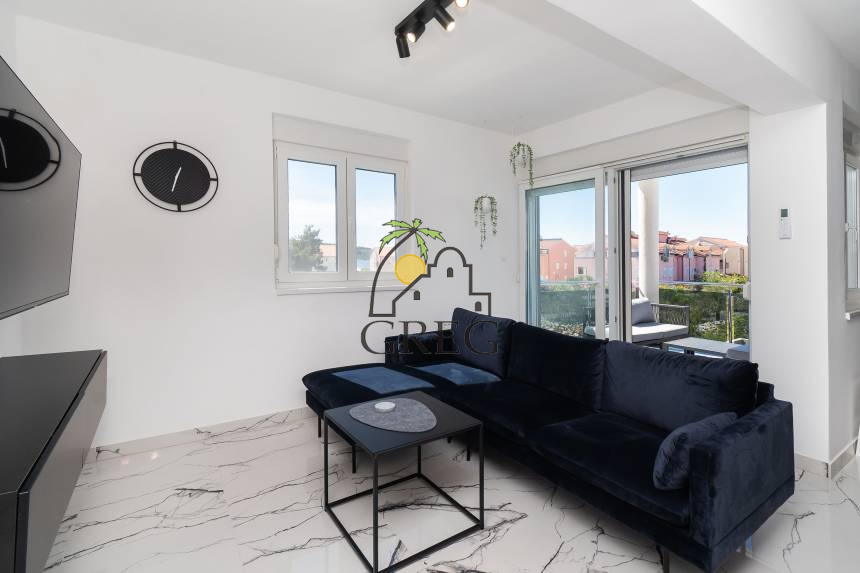 Croatia, North Dalmatia, Srima - Apartment, for sale