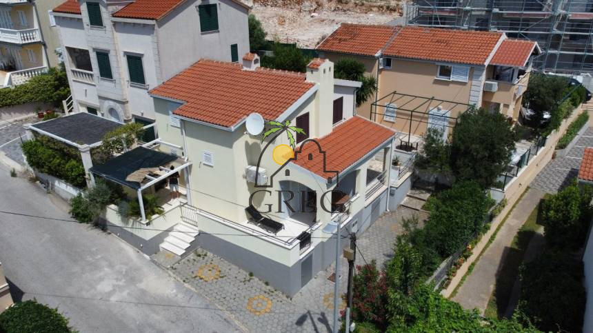 Chorwacja, Wyspa Ciovo,  - Bliźniak, na sprzedaż