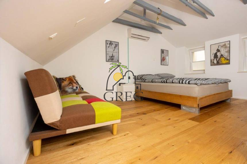 Chorwacja, Dalmacja Środkowa, Split - Szeregowiec, na sprzedaż