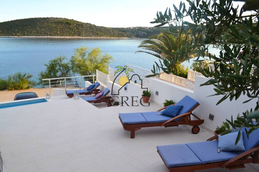 Croatia, Middle Dalmatia, Rogoznica - House, for sale