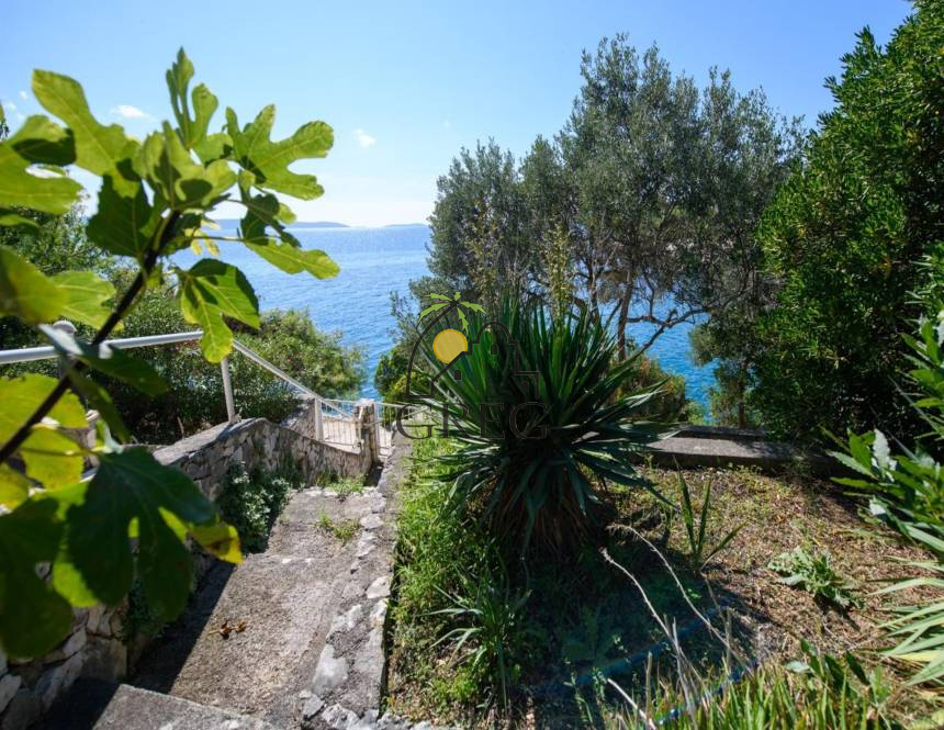 Chorwacja, Wyspa Ciovo,  - Bliźniak, na sprzedaż