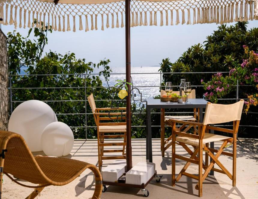 Chorwacja, Wyspa Ciovo,  - Bliźniak, na sprzedaż